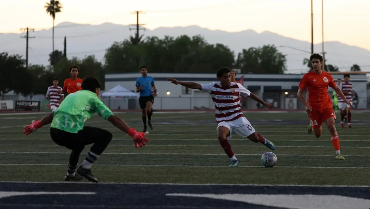 Redlands FC Thrash Eagles, Move Into First Place